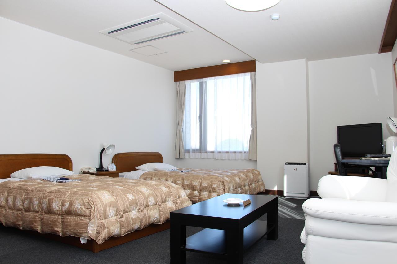 Station Hotel Shingu Eksteriør bilde